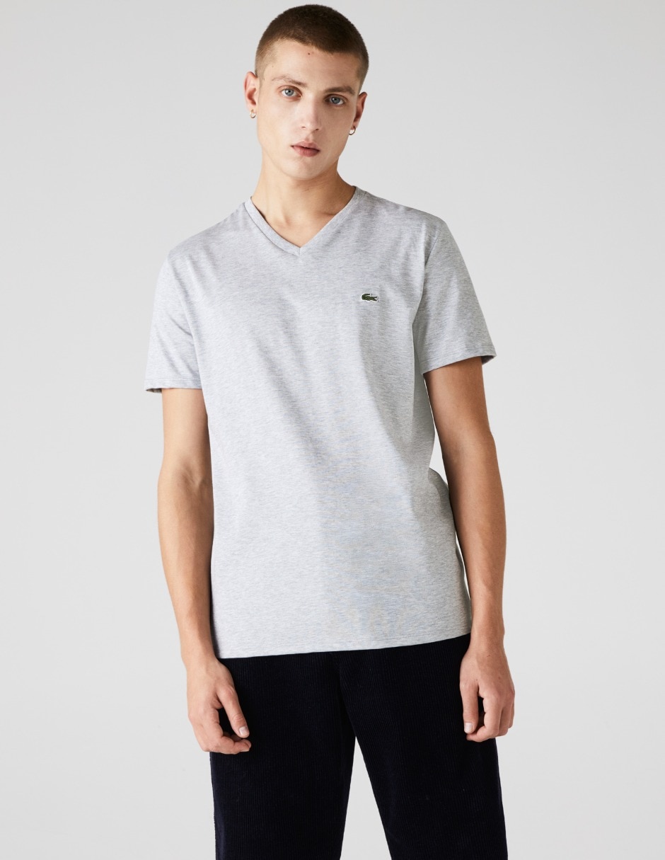 Playera Lacoste cuello V para hombre