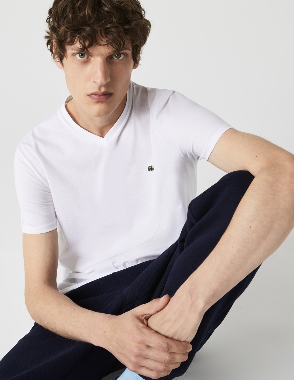 Playera Lacoste cuello v para hombre