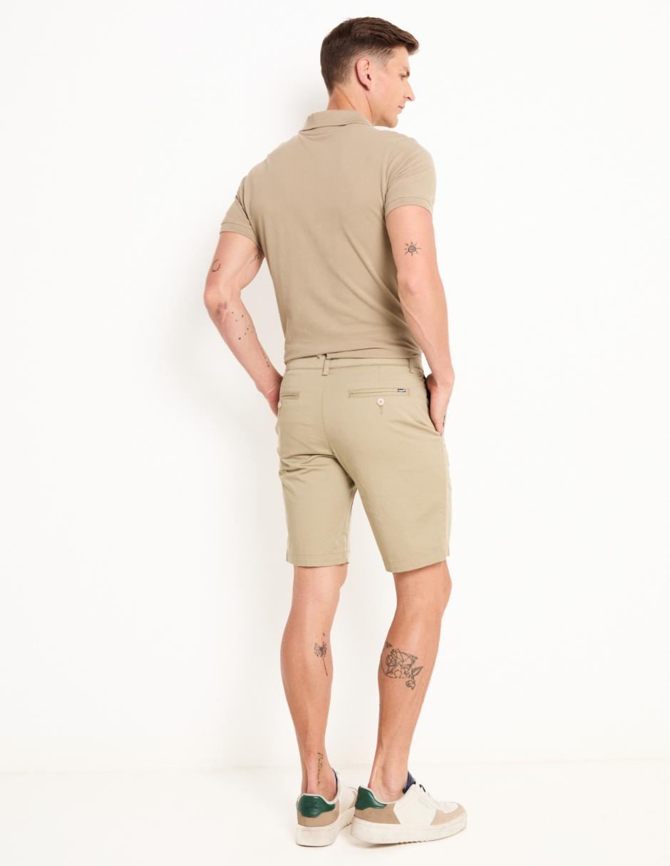 Beige claro