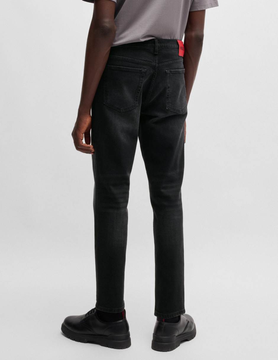Jeans straight lavado medio para hombre 5