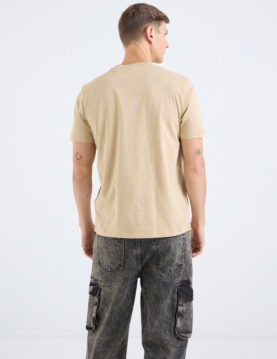 Playera cuello redondo para hombre 5