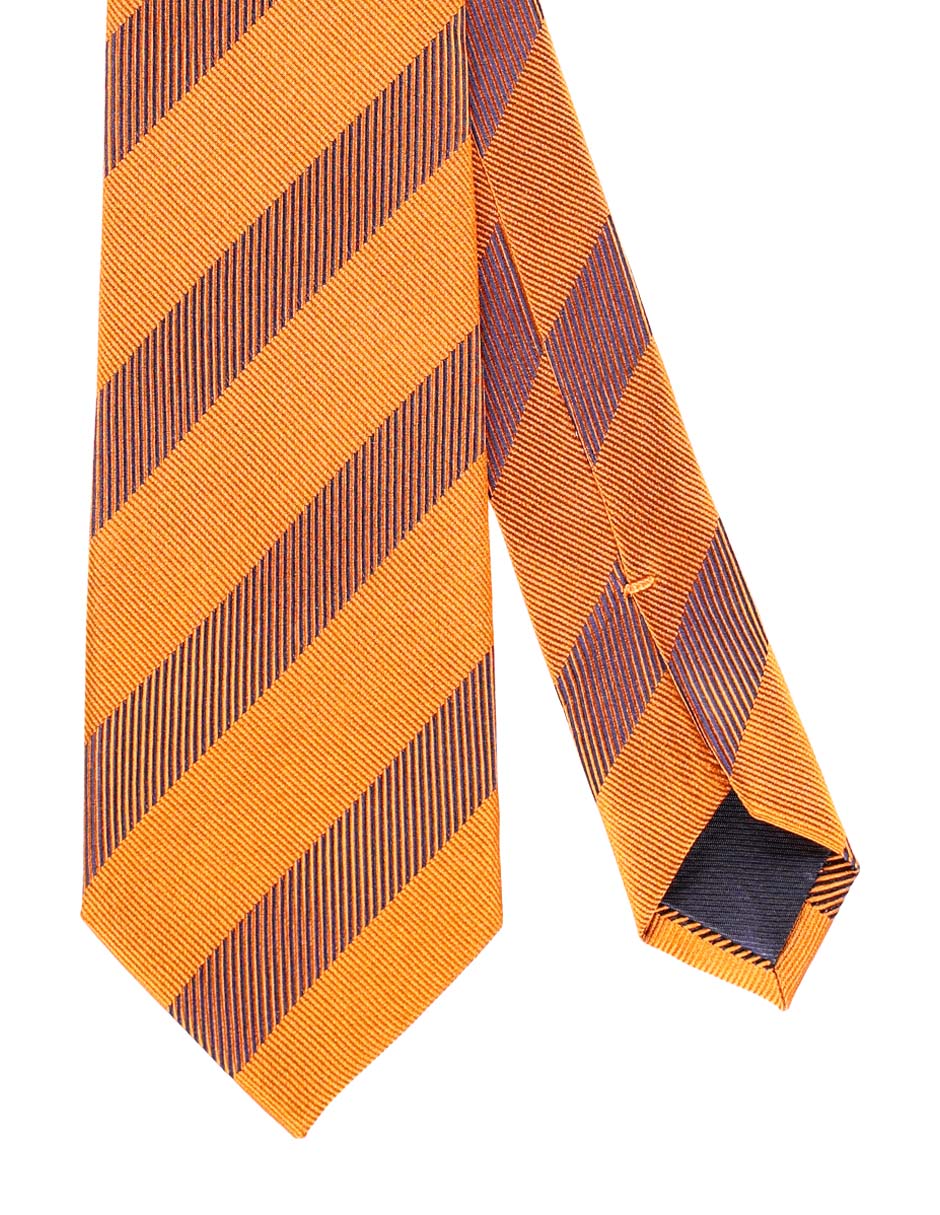 Corbata regular de seda estampado a rayas para hombre Corbata regular de seda estampado a rayas para hombre