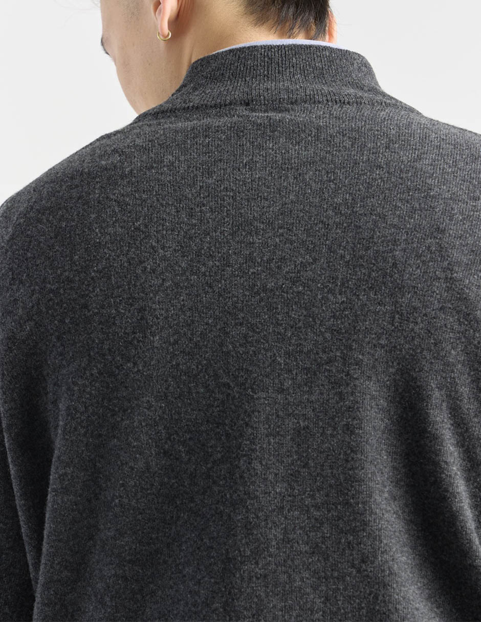 Suéter cuello alto para hombre 2