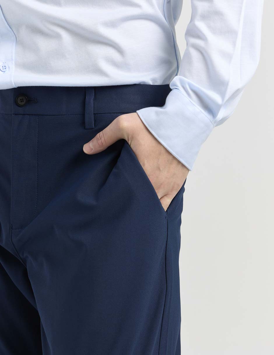 Pantalón chino straight para hombre 9