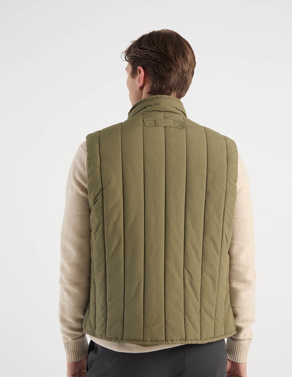 Chaleco con bolisllos para hombre 6