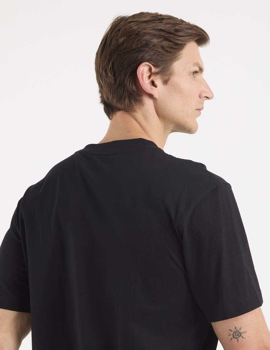 Playera cuello redondo para hombre 2