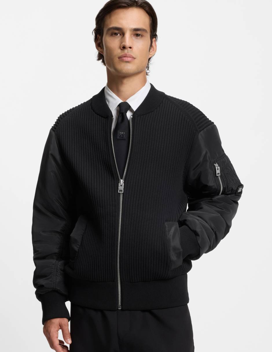 Chamarra bomber con bolsillos para hombre