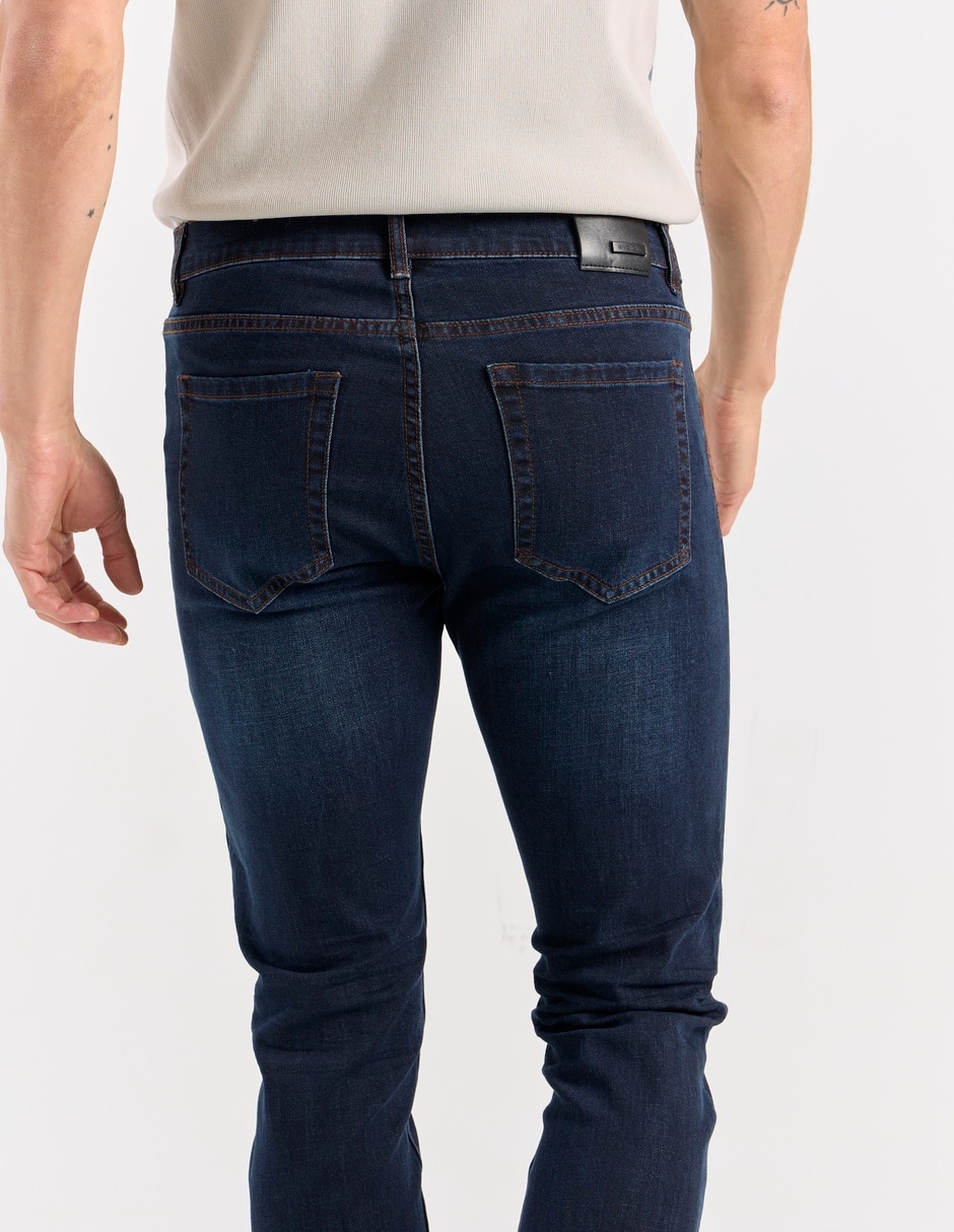 Jeans slim lavado medio para hombre 10
