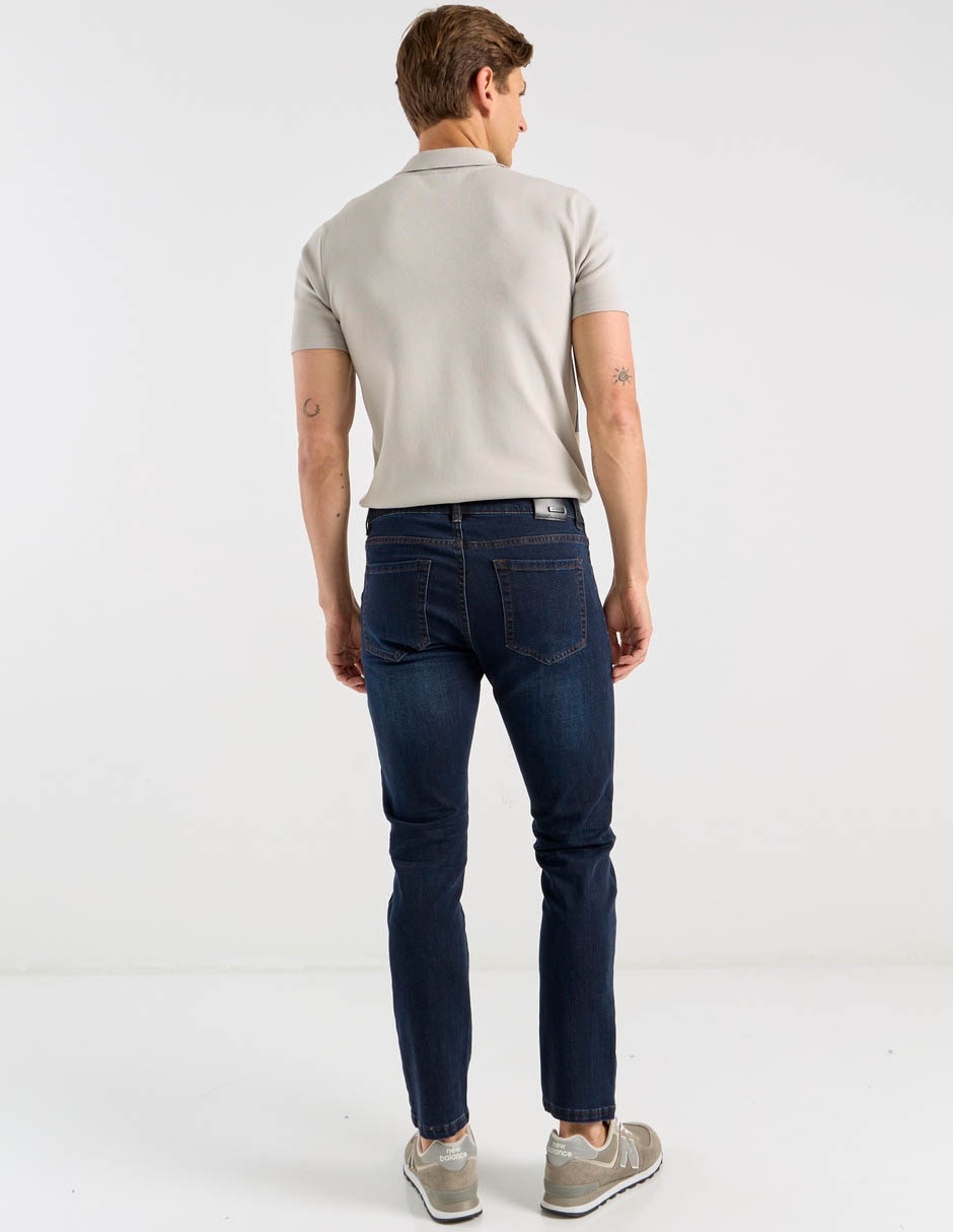 Jeans slim lavado medio para hombre 11
