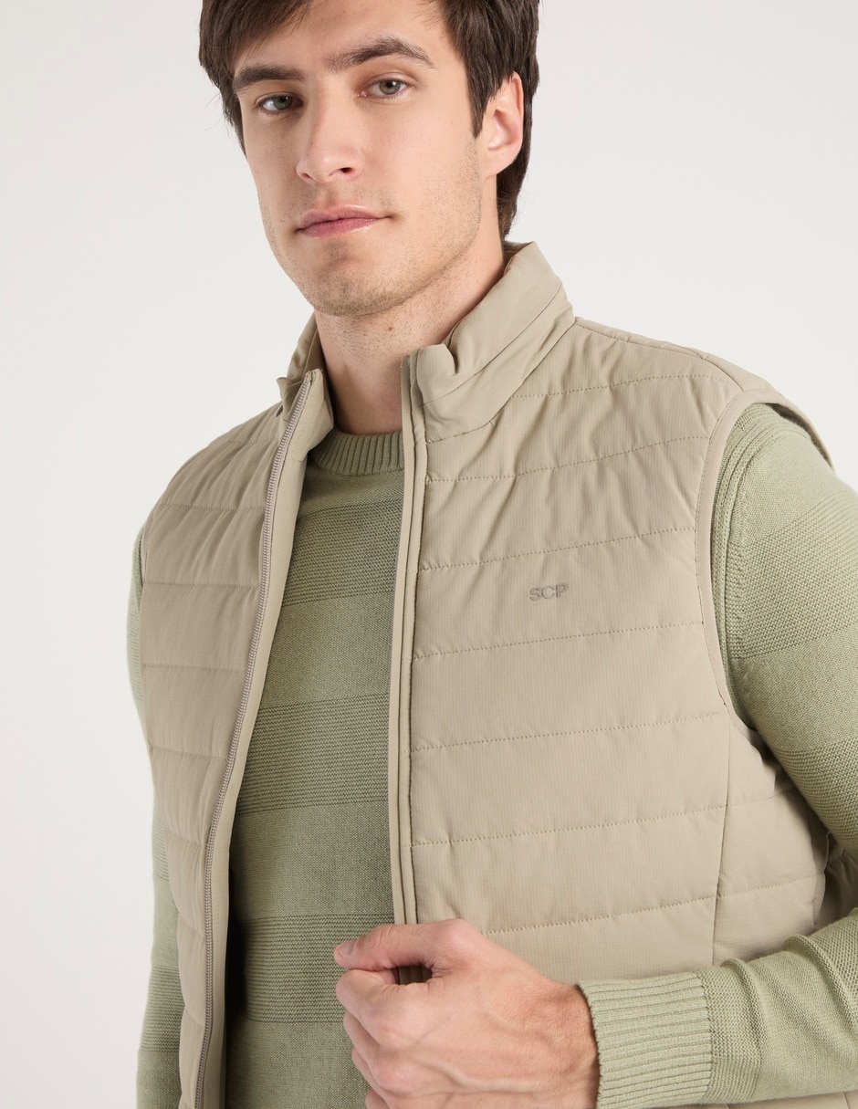 Chaleco con bolsillos para hombre 11