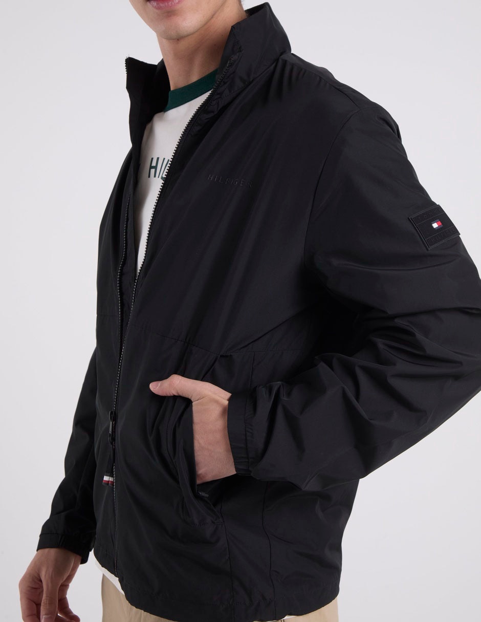 Chamarra casual Tommy Hilfiger con bolsillos para hombre