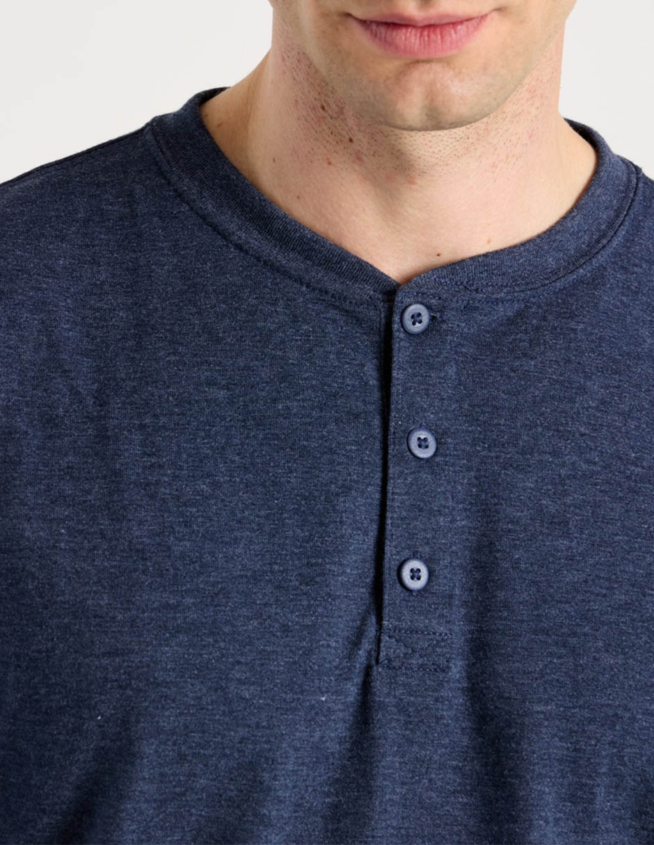 Playera cuello henley para hombre 4