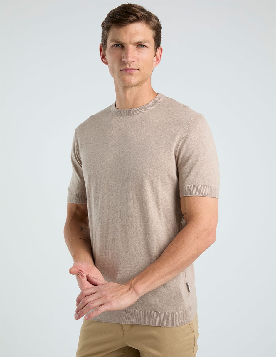 Playera cuello redondo 5