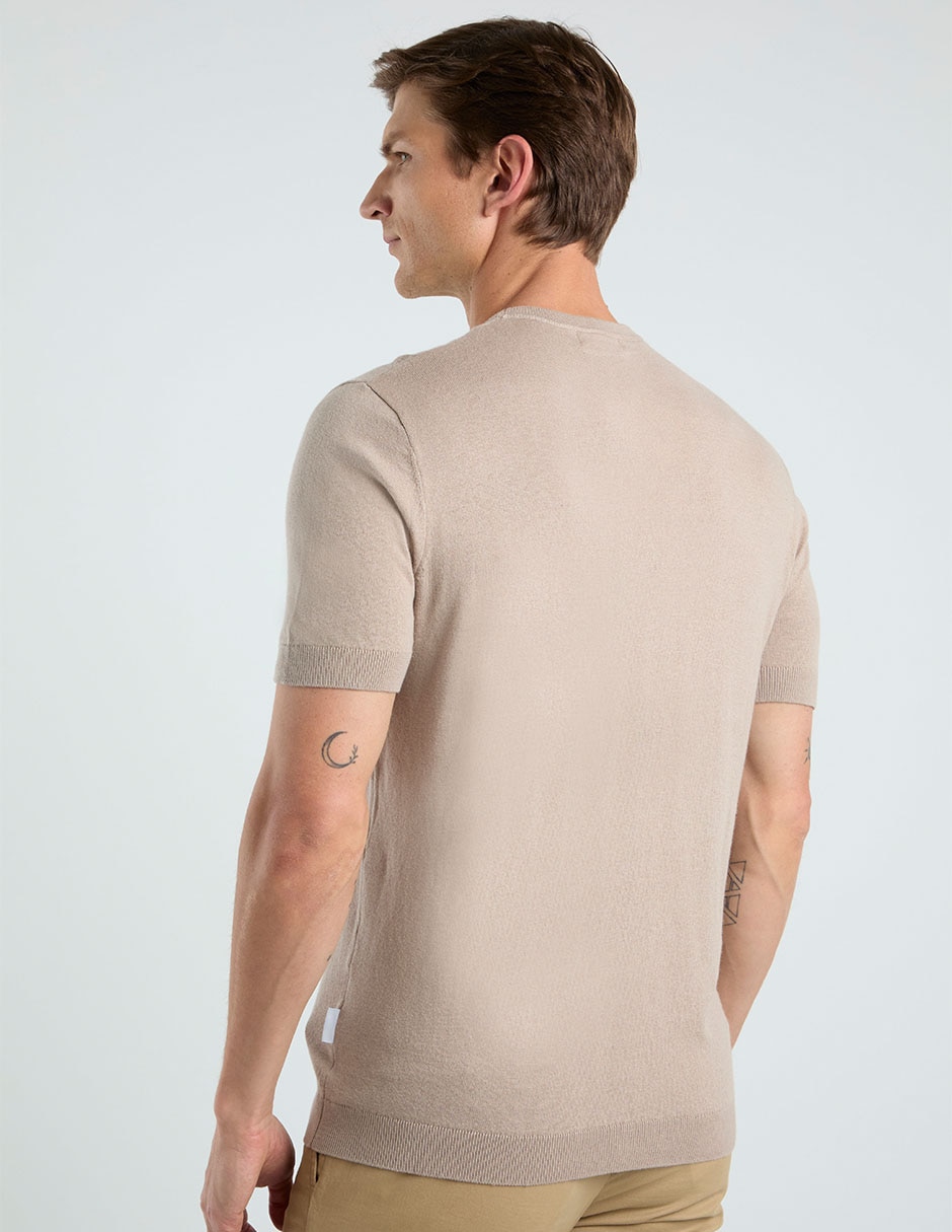 Playera cuello redondo 6