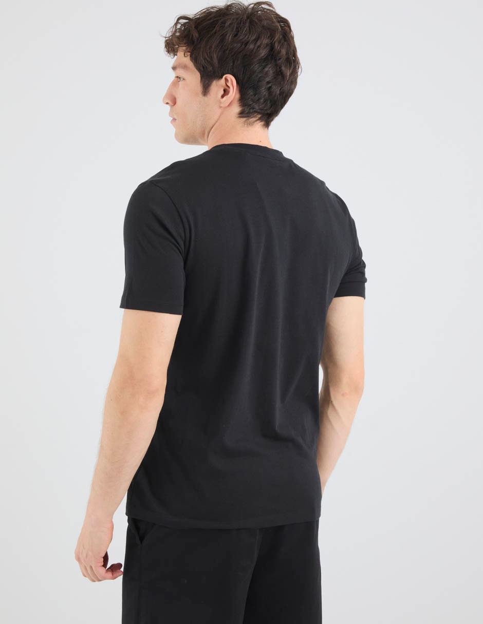 Playera cuello redondo para hombre 6
