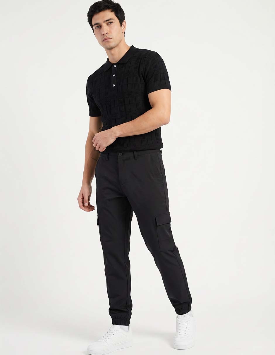 Jogger slim con bolsillos para hombre 4