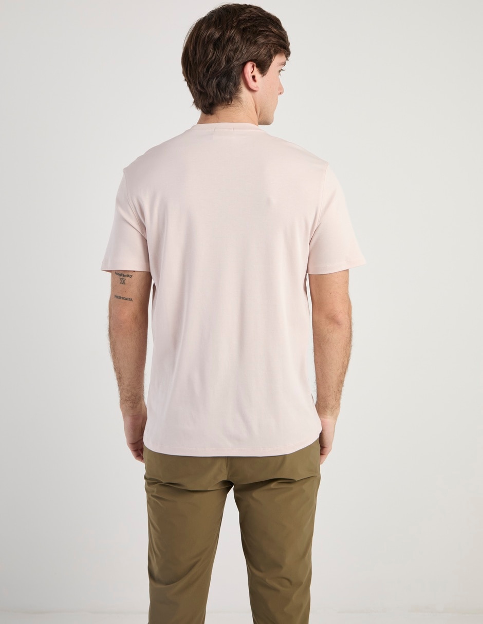 Playera cuello redondo para hombre 6