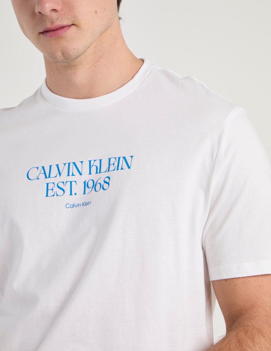 Playera cuello redondo para hombre 5