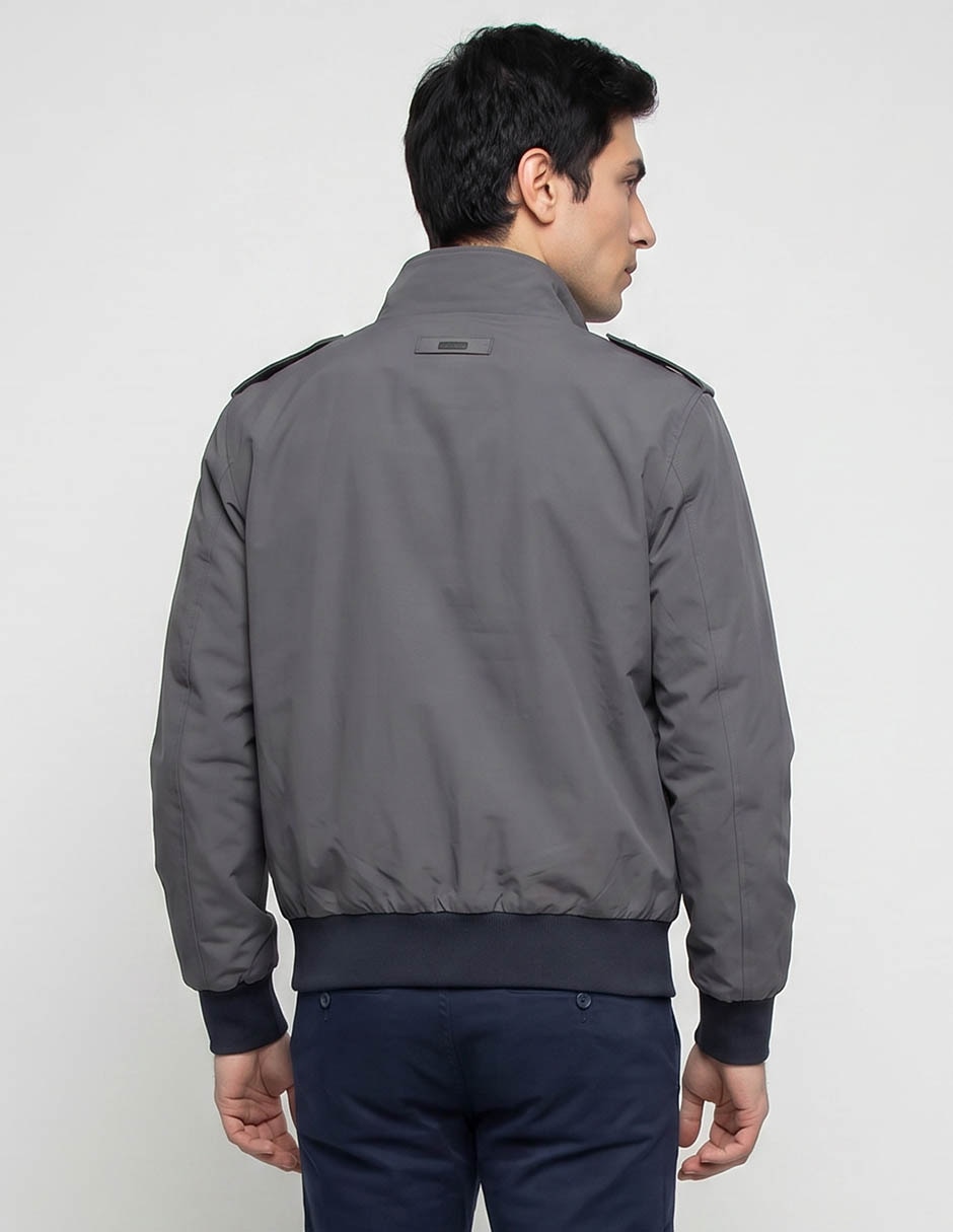 Chamarra bomber con bolsillos para hombre