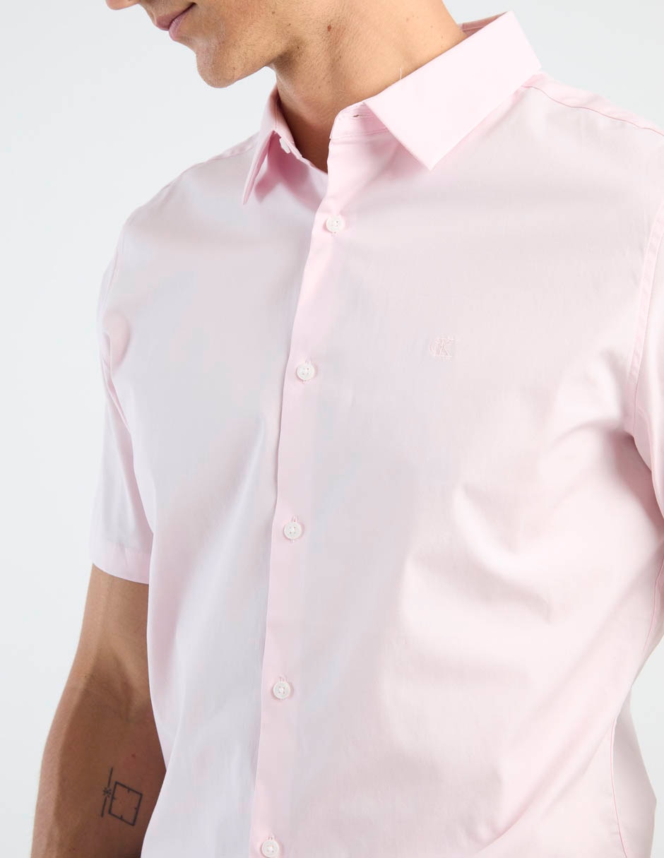Camisa business casual Calvin Klein de algodón manga corta para hombre
