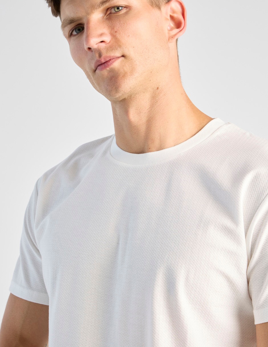 Playera cuello redondo para hombre 5