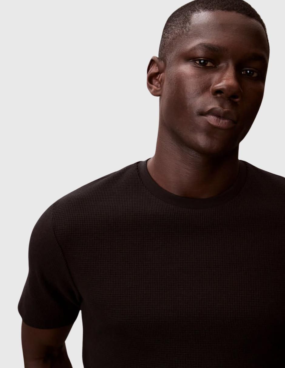 Playera calvin klein cuello redondo para hombre 4