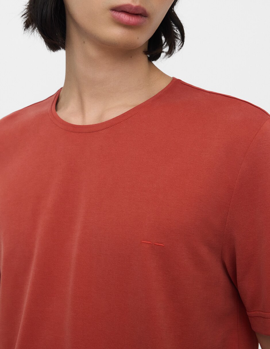Playera cuello redondo para hombre 6