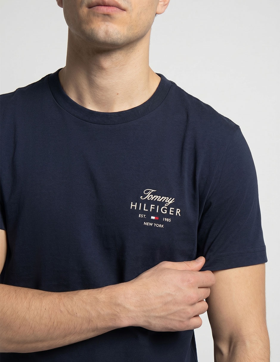 Playera Brand Love cuello redondo para hombre 3