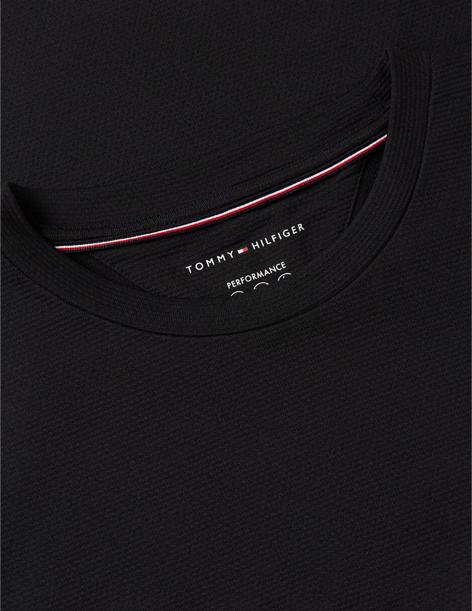 Playera Perfomrmance cuello redondo para hombre 3