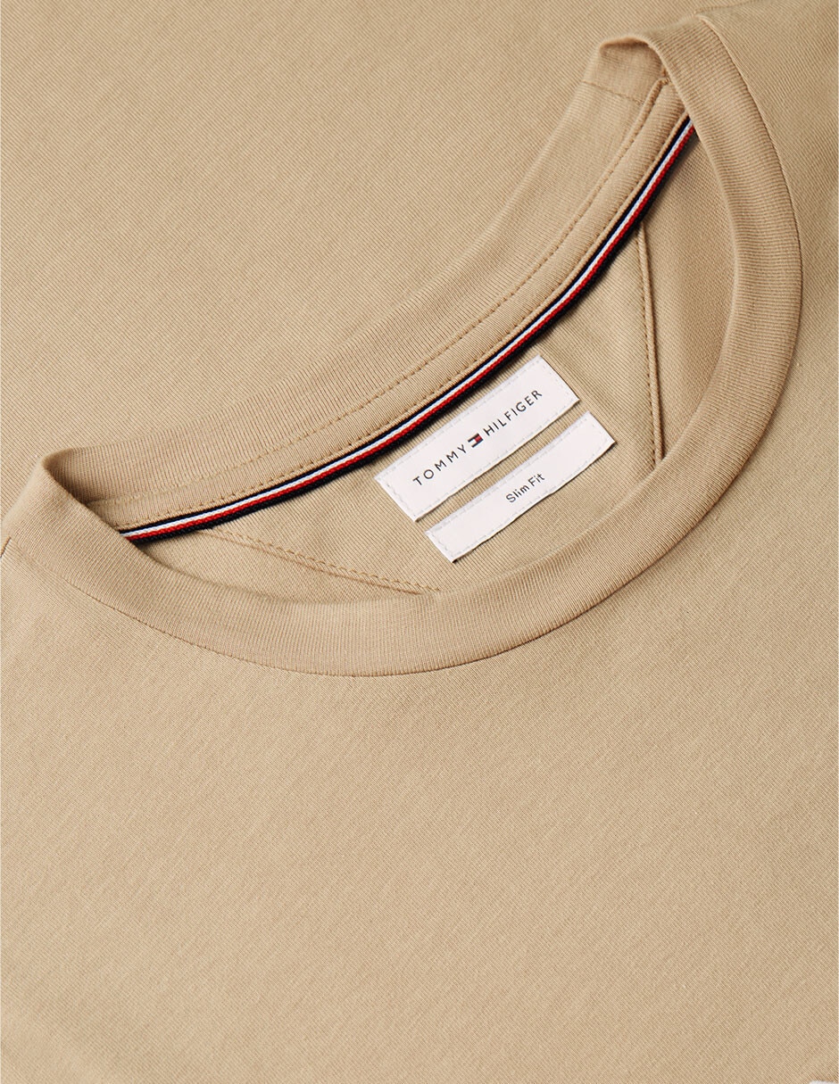 Playera Brand Love cuello redondo para hombre 3