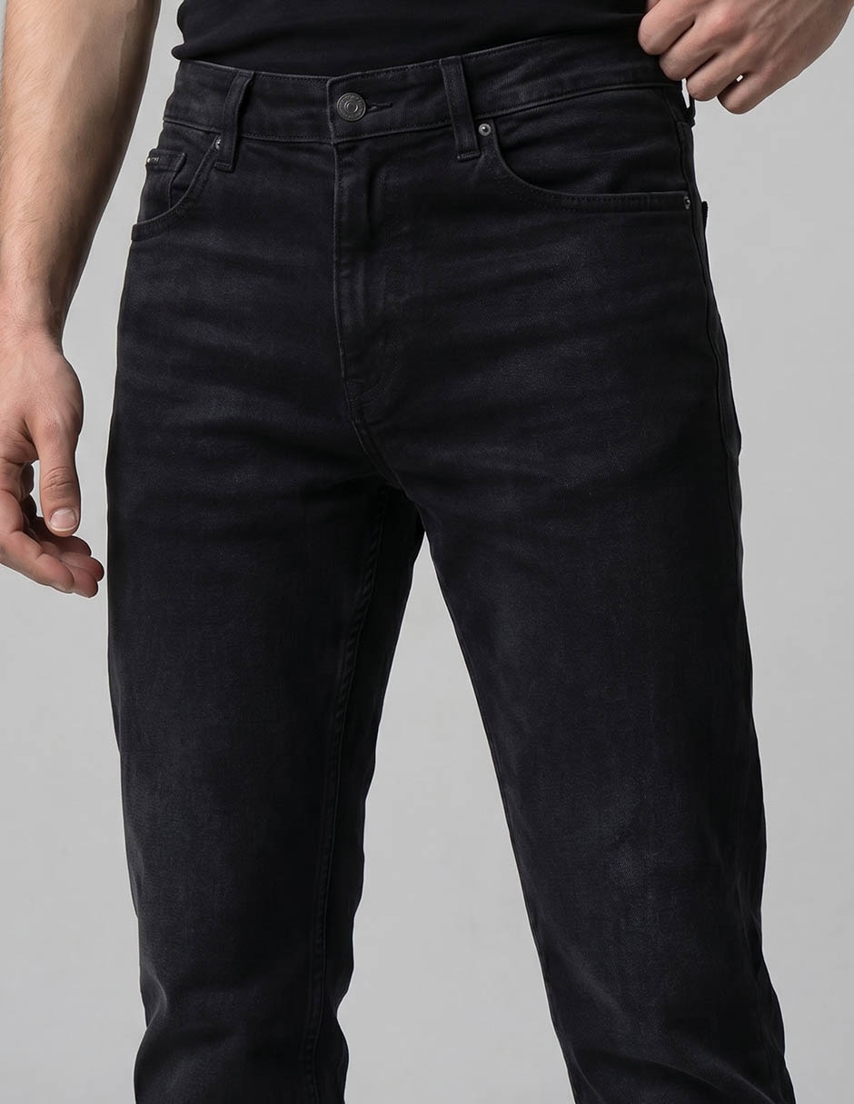 Jeans slim lavado obscuro para hombre 3