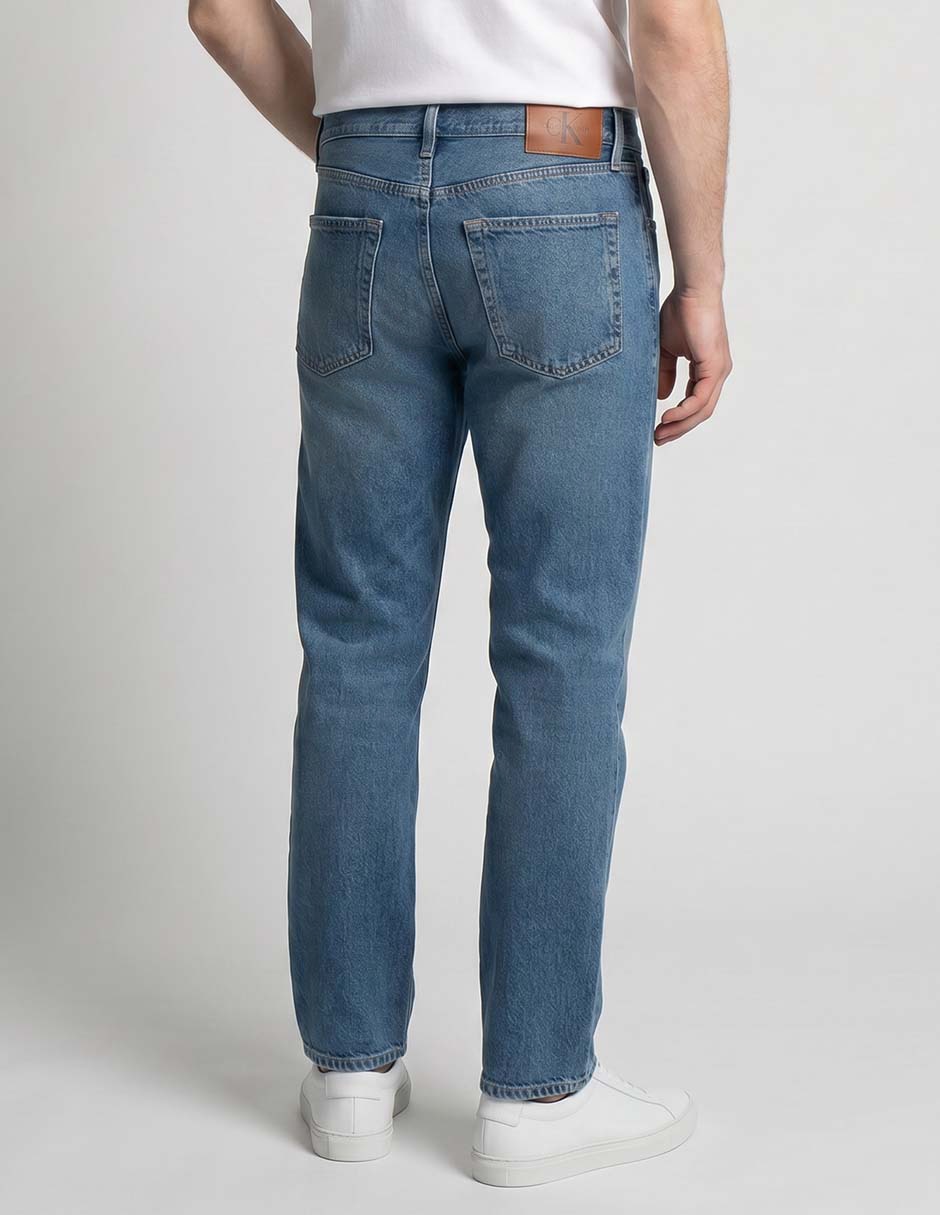 Jeans taper Calvin Klein deslavado para hombre 2