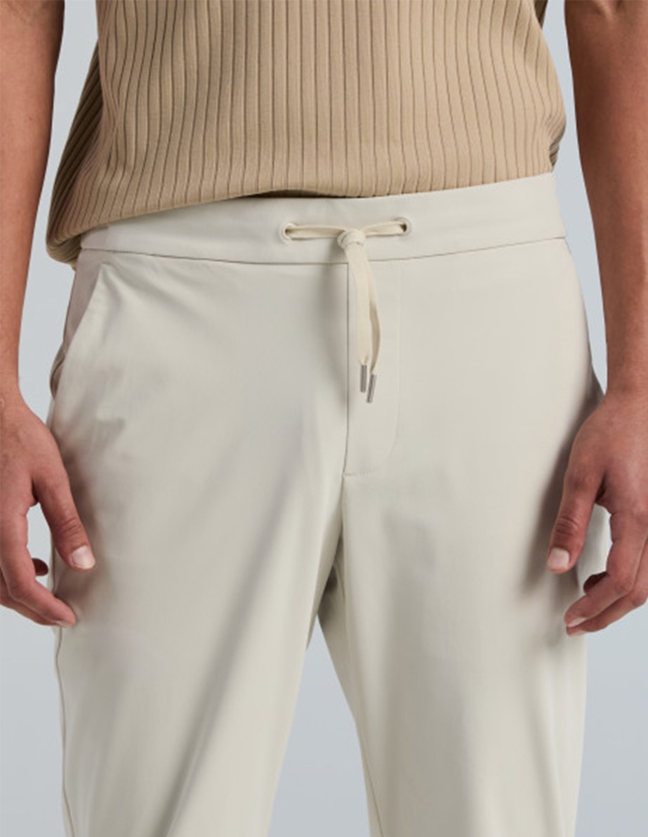 Pants slim con agujeta para hombre 4