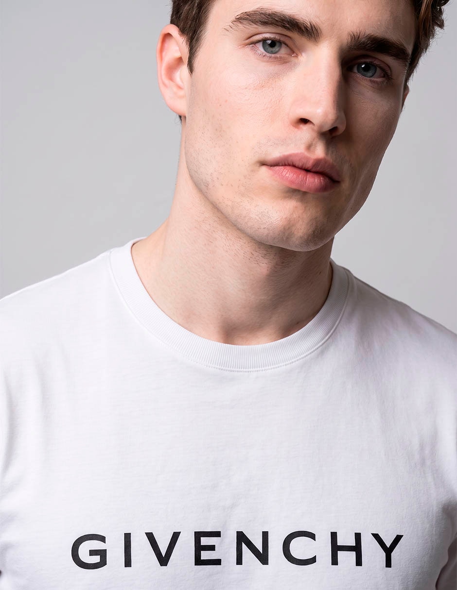 Playera cuello redondo para hombre 4