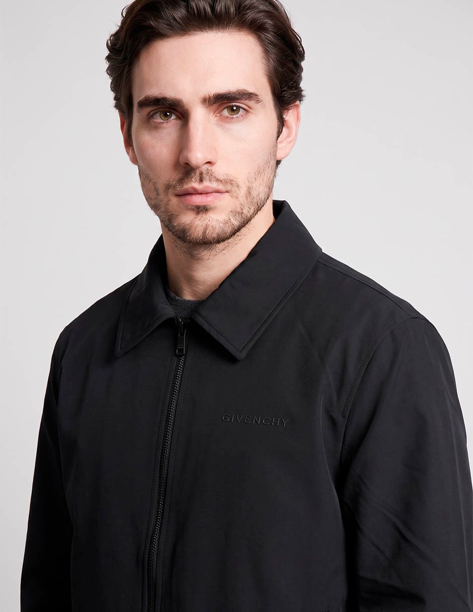 Chamarra casual givenchy con bolsillos para hombre