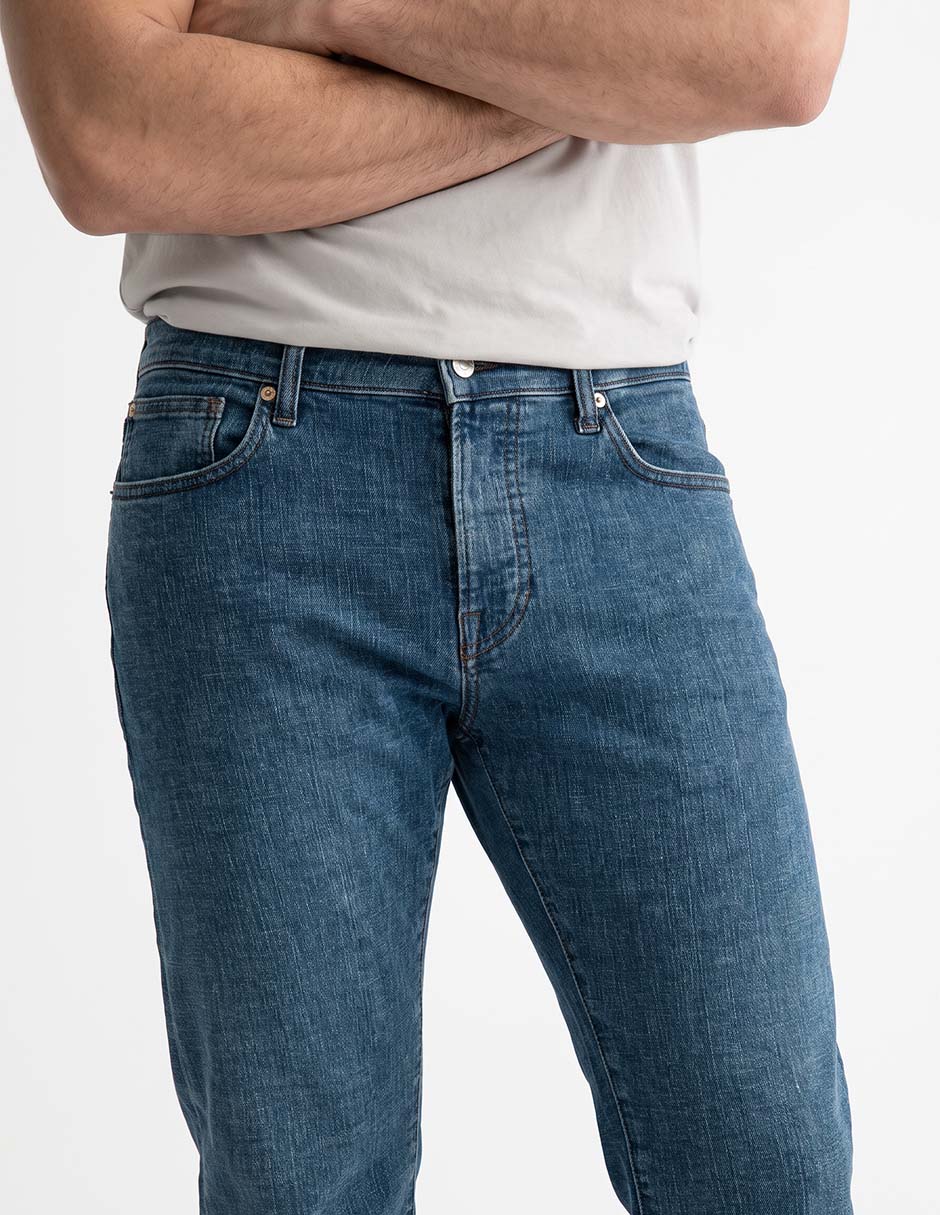 Jeans recto lavado obscuro para hombre 4