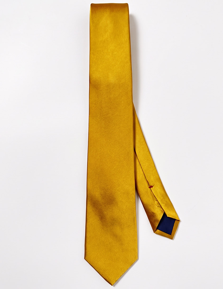 Corbata regular de seda para hombre
