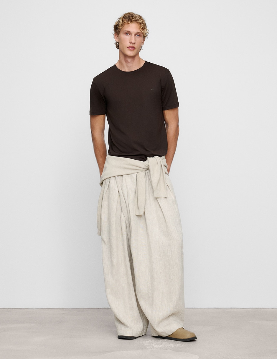 Playera cuello redondo para hombre 4
