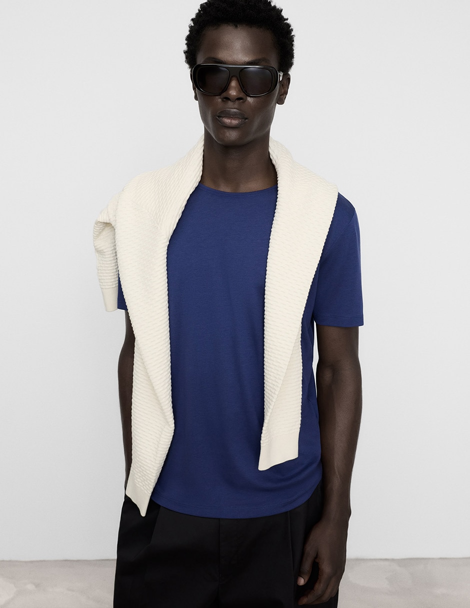 Playera cuello redondo para hombre
