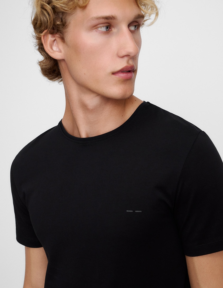 Playera cuello redondo para hombre 6