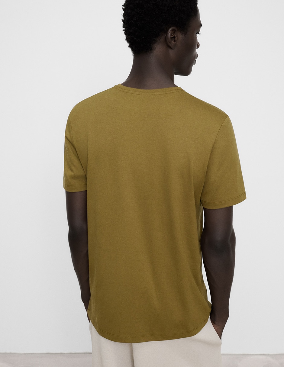 Playera cuello redondo para hombre 4