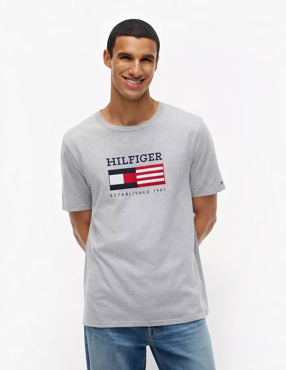 Playera gris bandera cuello redondo para hombre Playera gris bandera cuello redondo para hombre