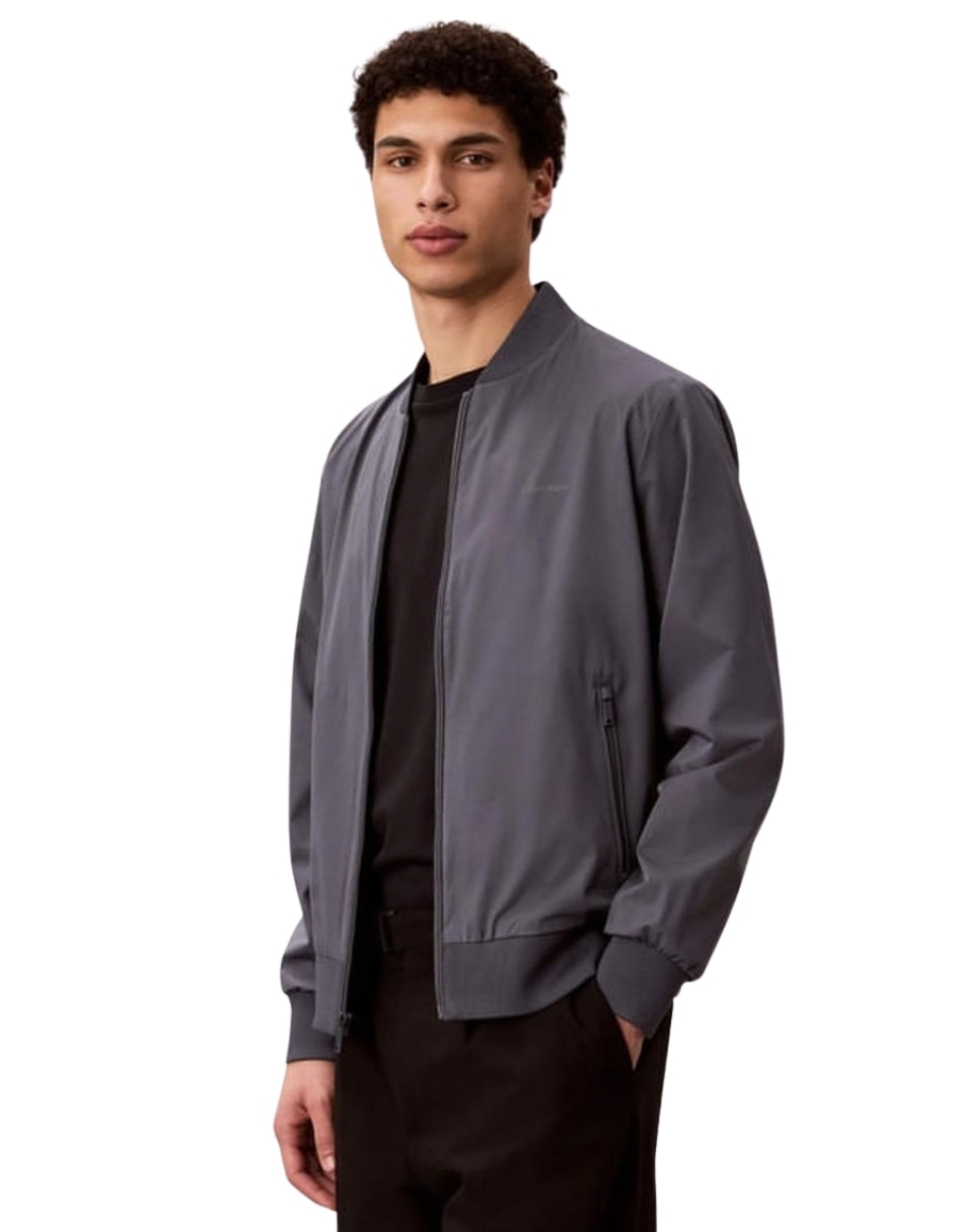 Chamarra bomber para hombre 2