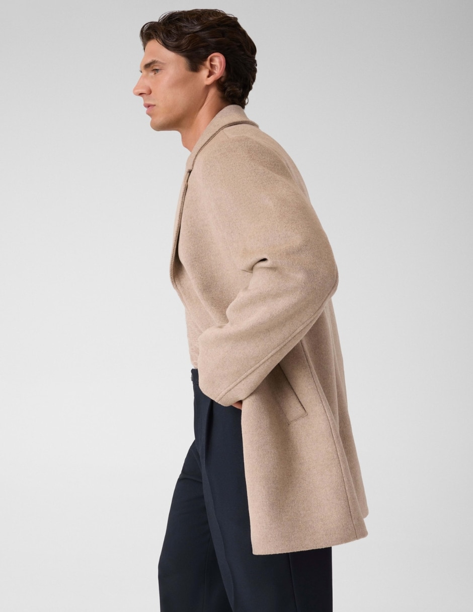 Abrigo con bolsillos para hombre 3